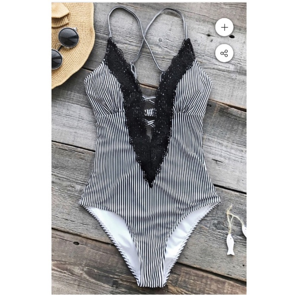 Cupshe stripe lace one piece swimsuit